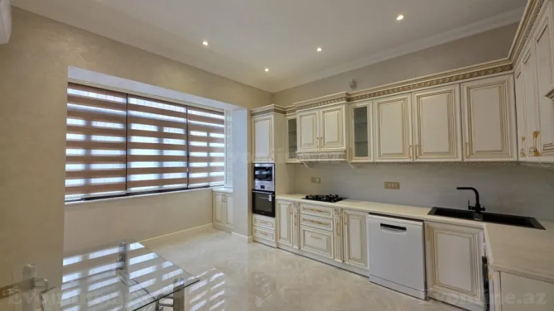 Kirayə verilir 3 otaqlı Mənzil Yeni tikili 170 m² Gənclik m. - şəkil 12