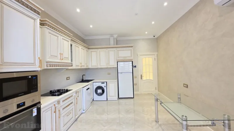 Kirayə verilir 3 otaqlı Mənzil Yeni tikili 170 m² Gənclik m. - şəkil 14