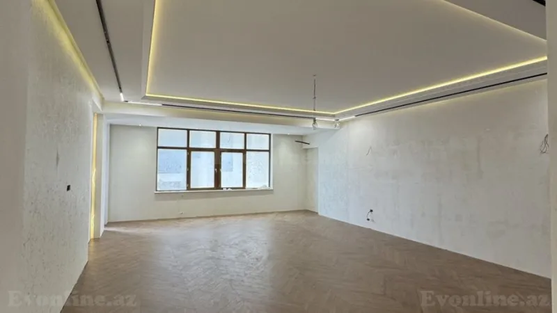 Satılır 4 otaqlı Mənzil Yeni tikili 210 m² 28 May m. - şəkil 7