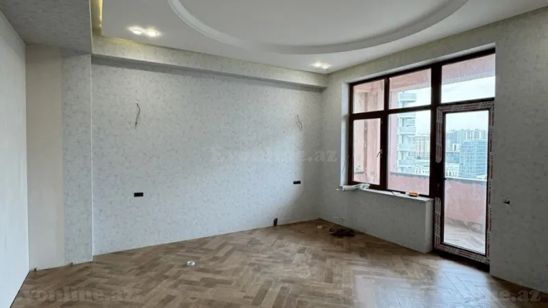 Satılır 4 otaqlı Mənzil Yeni tikili 210 m² 28 May m. - şəkil 10