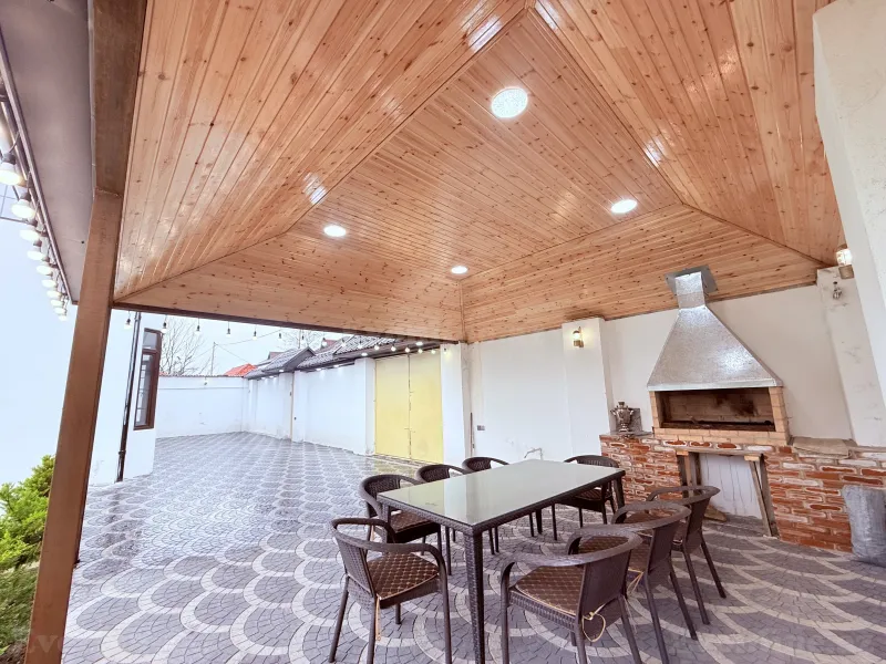 Kirayə verilir 6 otaqlı Həyət evi 200 m² Quba - şəkil 2