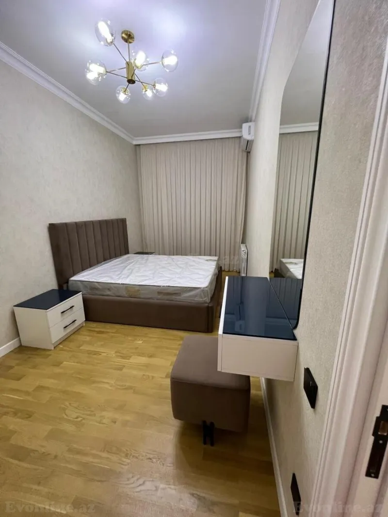 Kirayə verilir 3 otaqlı Mənzil Köhnə tikili 90 m² Sahil m. - şəkil 10