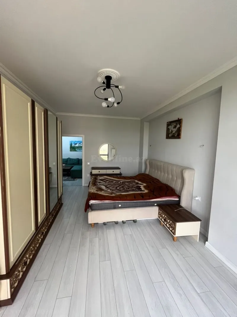 Satılır 3 otaqlı Mənzil Yeni tikili 87 m² Abşeron r. - şəkil 2