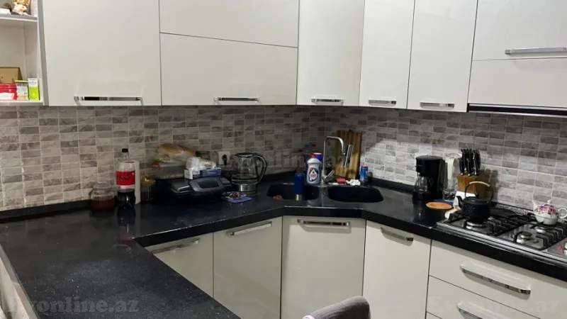 Satılır 3 otaqlı Mənzil Yeni tikili 96 m² Nəsimi r. - şəkil 8