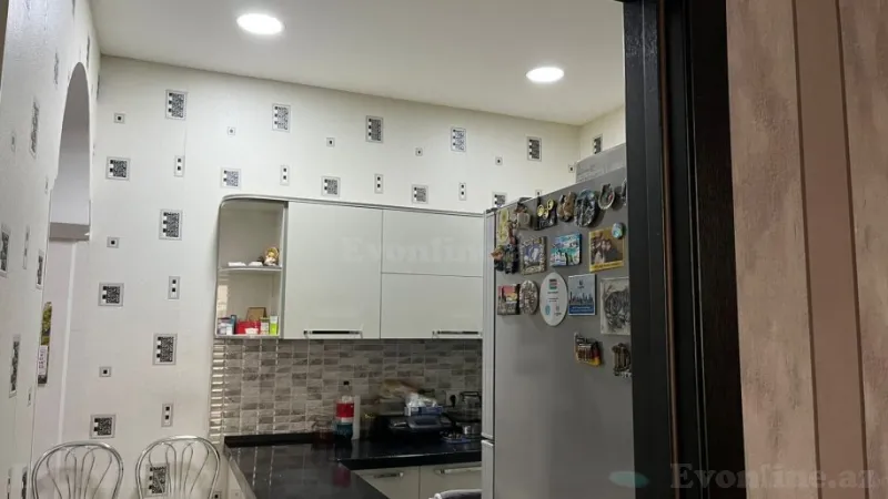 Satılır 3 otaqlı Mənzil Yeni tikili 96 m² Nəsimi r. - şəkil 9