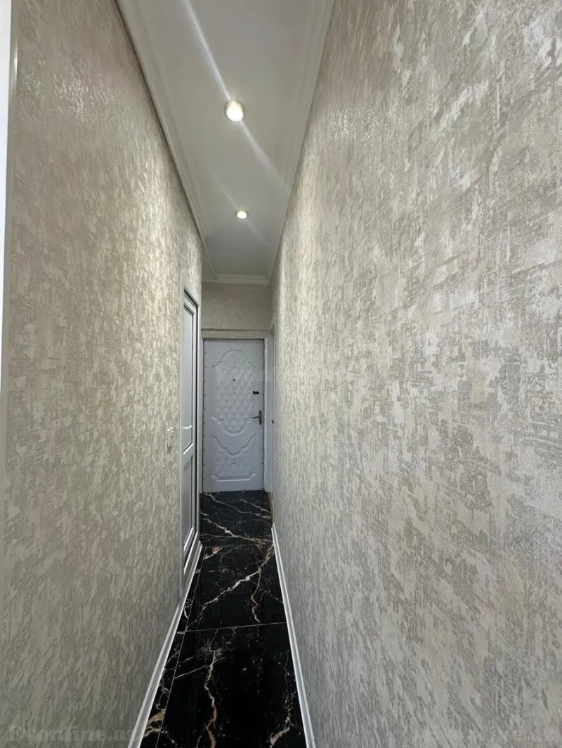 Satılır 2 otaqlı Mənzil Köhnə tikili 56 m² 4-cü mikrorayon - şəkil 5