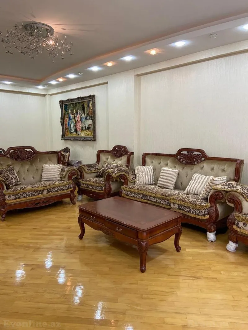 4 otaqlı Mənzil 220 m² Yasamal Satılır