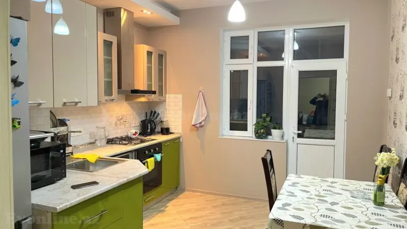 Kirayə verilir 3 otaqlı Mənzil Yeni tikili 86 m² İnşaatçılar m. - şəkil 7