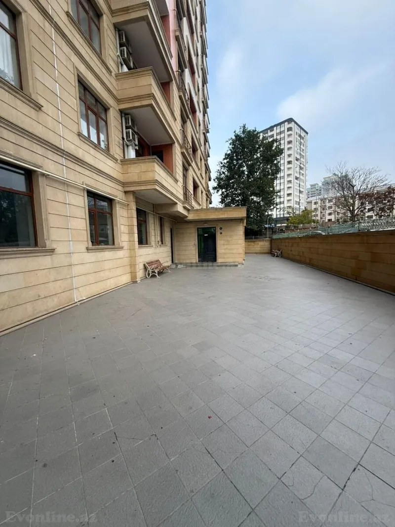 Satılır 3 otaqlı Mənzil Yeni tikili 140 m² Nərimanov r. - şəkil 8
