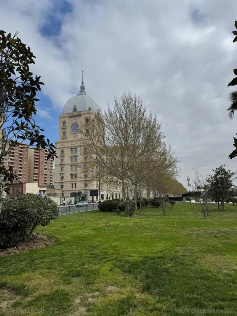 Satılır 3 otaqlı Mənzil Yeni tikili 184 m² Nizami m. - şəkil 2