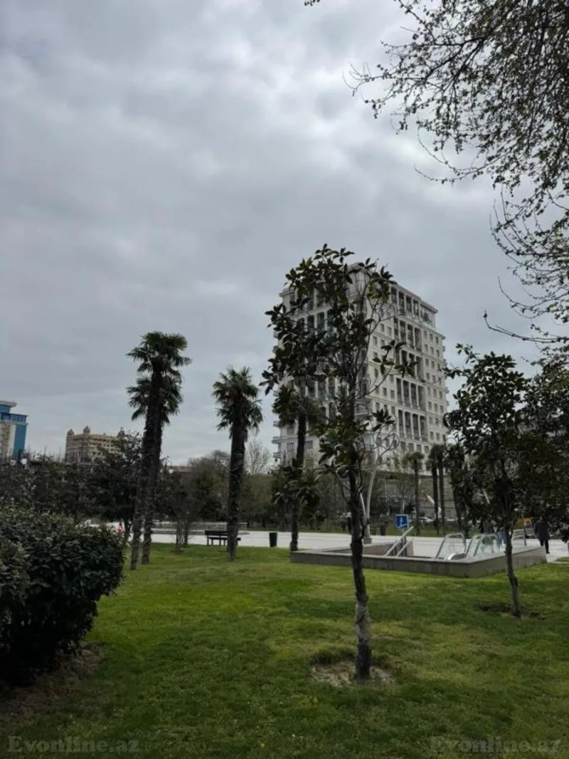 Satılır 3 otaqlı Mənzil Yeni tikili 184 m² Nizami m. - şəkil 3