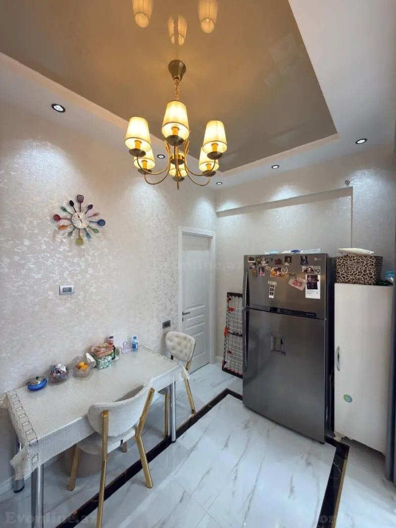 Satılır 3 otaqlı Mənzil Yeni tikili 75 m² 28 May m. - şəkil 12