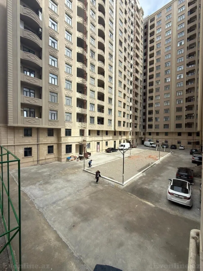 Satılır 3 otaqlı Mənzil Yeni tikili 75 m² 28 May m. - şəkil 23