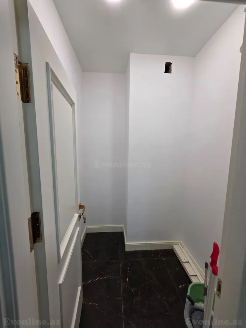 Kirayə verilir 3 otaqlı Mənzil Yeni tikili 120 m² Xətai r. - şəkil 11