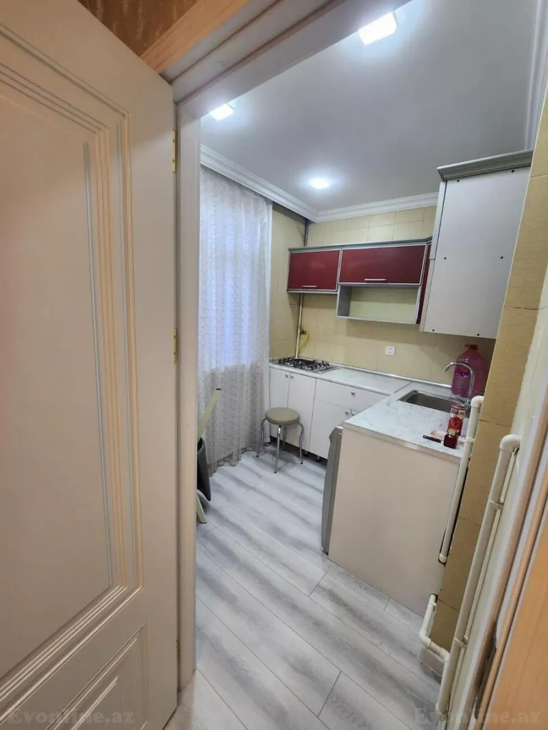 Satılır 2 otaqlı Mənzil Köhnə tikili 55 m² 2-ci mikrorayon - şəkil 8
