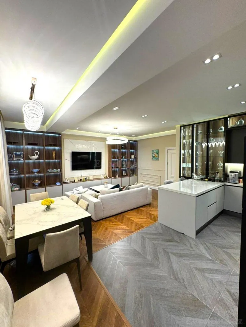 Satılır 2 otaqlı Mənzil Yeni tikili 90 m² Gənclik m.