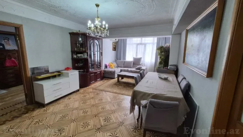 3 otaqlı Mənzil 66 m² 28 May m. Satılır