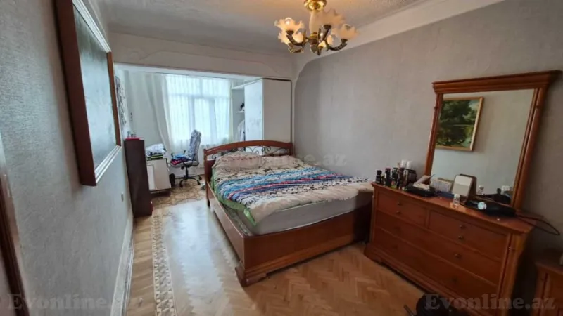 Satılır 3 otaqlı Mənzil Köhnə tikili 66 m² 28 May m. - şəkil 5