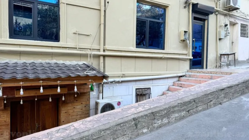 Obyekt 40 m² Bayıl Satılır