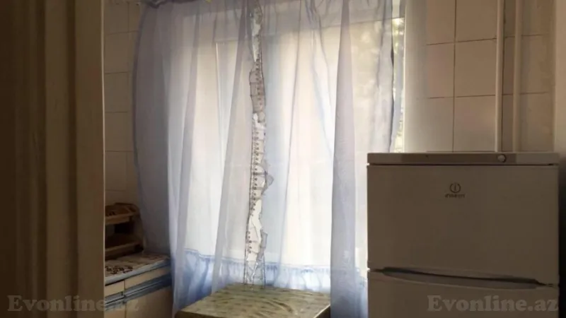 Kirayə verilir 1 otaqlı Mənzil Köhnə tikili 40 m² Elmlər Akademiyası m. - şəkil 11