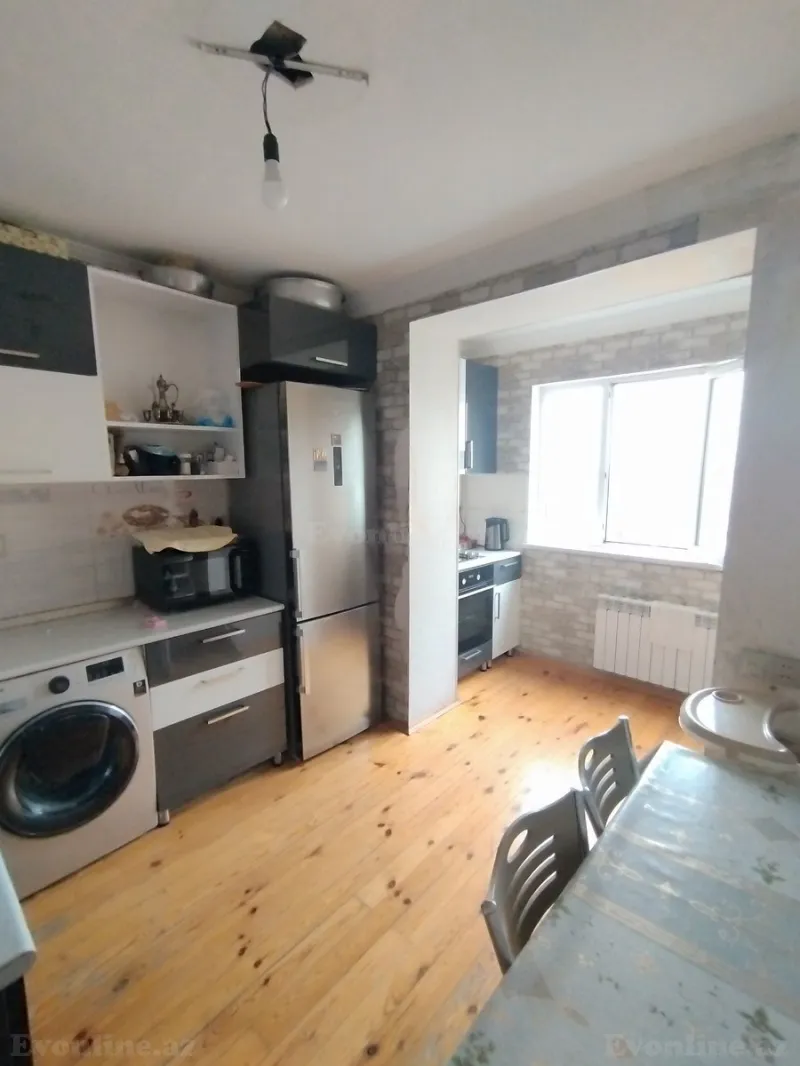 Satılır 5 otaqlı Mənzil Köhnə tikili 110 m² Əhmədli - şəkil 13