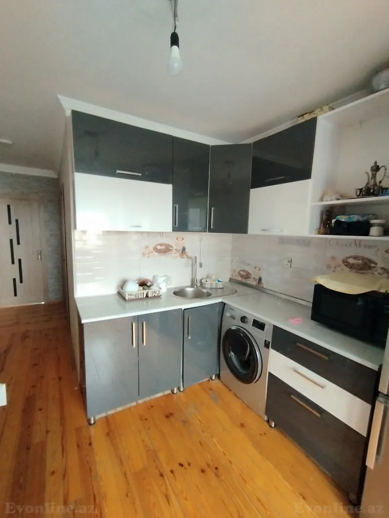 Satılır 5 otaqlı Mənzil Köhnə tikili 110 m² Əhmədli - şəkil 14