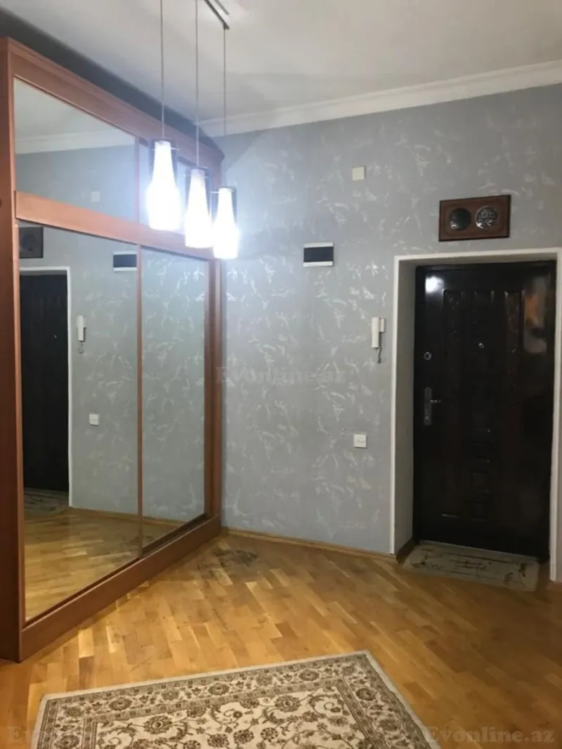 Satılır 3 otaqlı Mənzil Yeni tikili 110 m² 8-ci mikrorayon