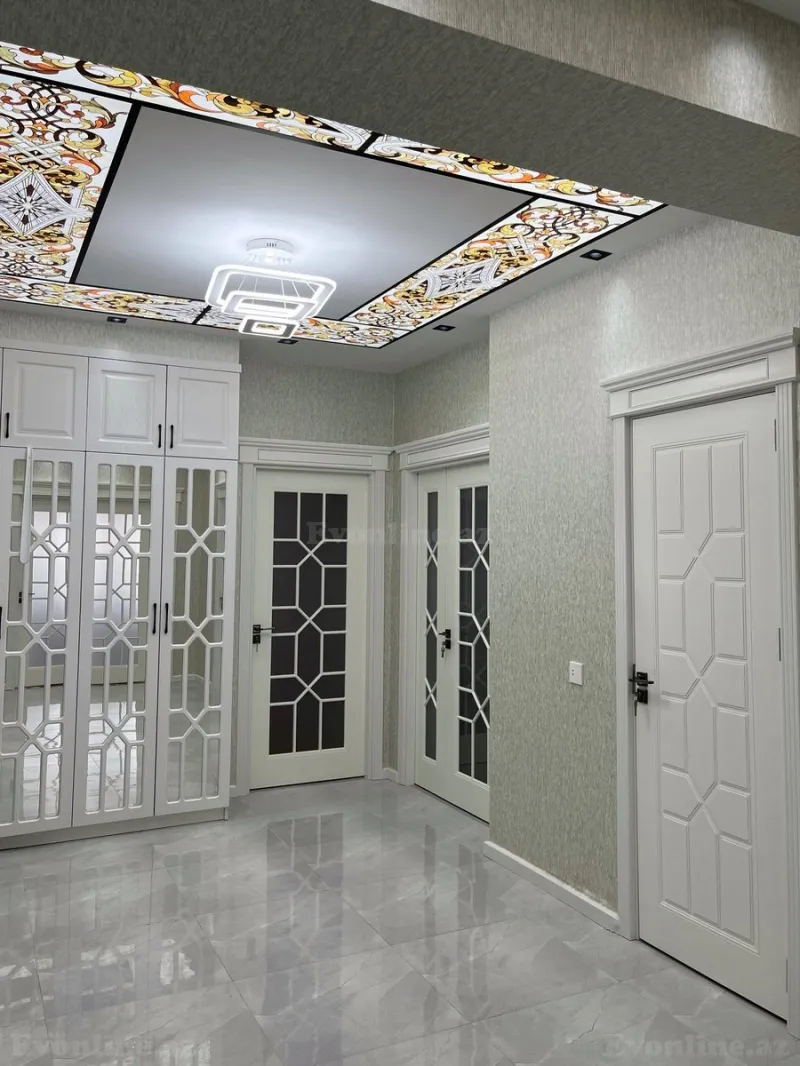 Satılır 4 otaqlı Mənzil Yeni tikili 155 m² Həzi Aslanov m. - şəkil 4