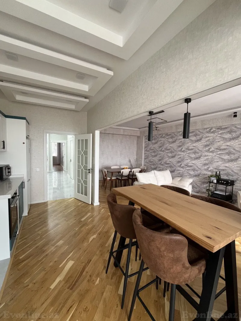 Satılır 4 otaqlı Mənzil Yeni tikili 155 m² Həzi Aslanov m. - şəkil 16