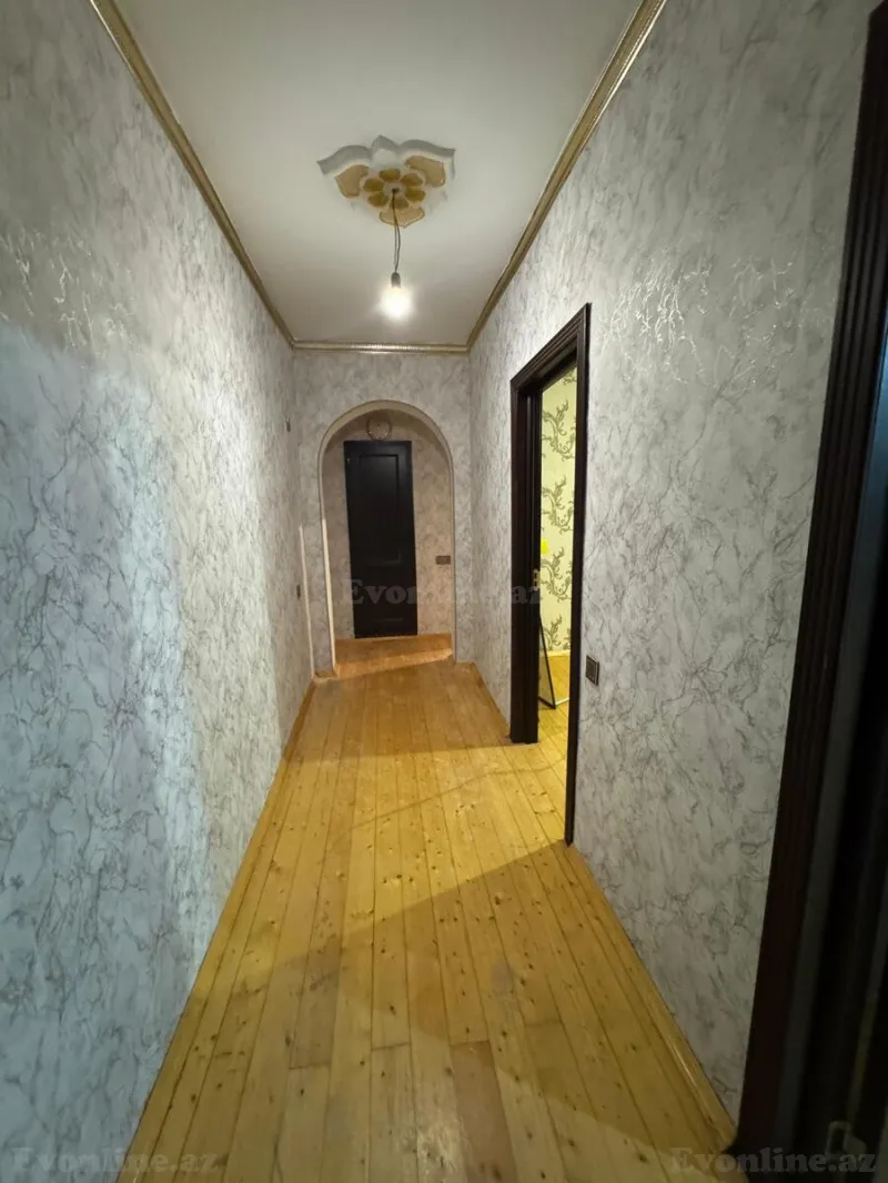 Satılır 3 otaqlı Mənzil Köhnə tikili 62 m² Sabunçu r. - şəkil 2