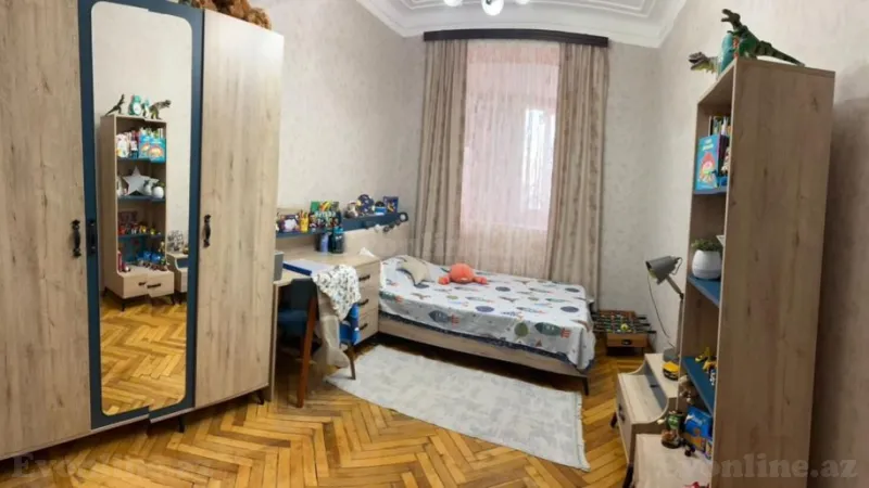 Satılır 4 otaqlı Mənzil Köhnə tikili 100 m² 28 May m. - şəkil 4