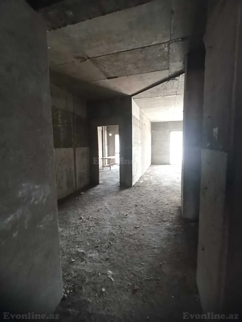 Satılır 4 otaqlı Mənzil Yeni tikili 175 m² 28 May m. - şəkil 4
