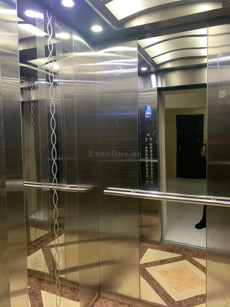 Satılır 2 otaqlı Mənzil Yeni tikili 107 m² Xalqlar Dostluğu m. - şəkil 10