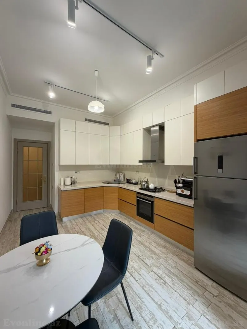 Satılır 3 otaqlı Mənzil Yeni tikili 130 m² Nəsimi r. - şəkil 13