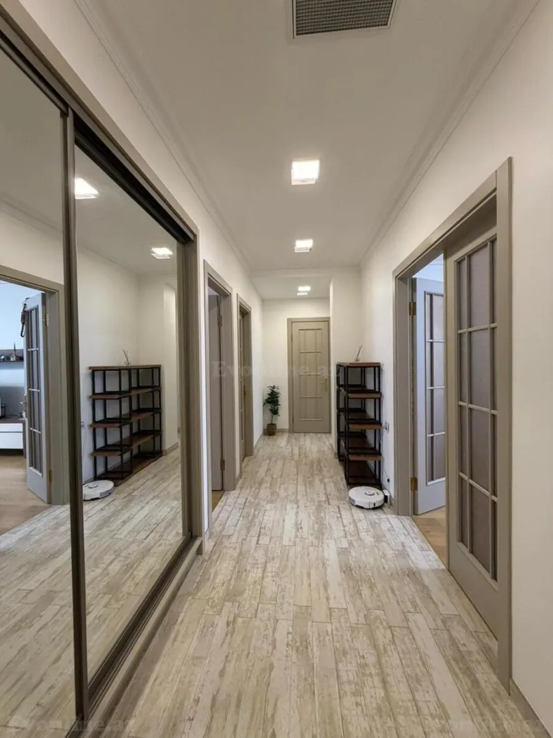 Satılır 3 otaqlı Mənzil Yeni tikili 130 m² Nəsimi r. - şəkil 18