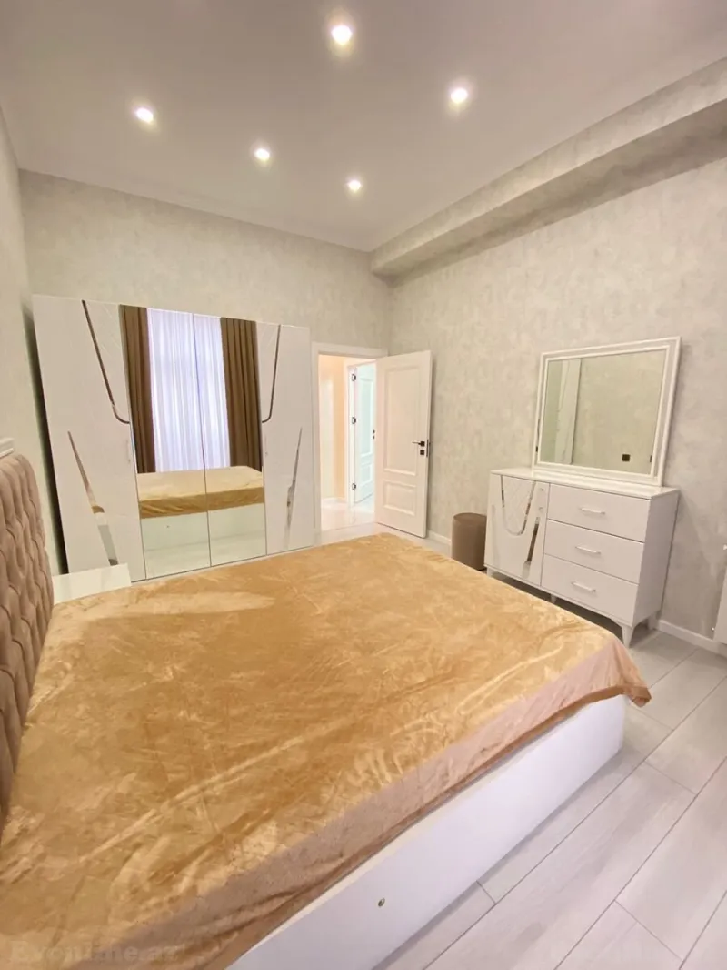 Kirayə verilir 3 otaqlı Mənzil Yeni tikili 120 m² 28 May m. - şəkil 9