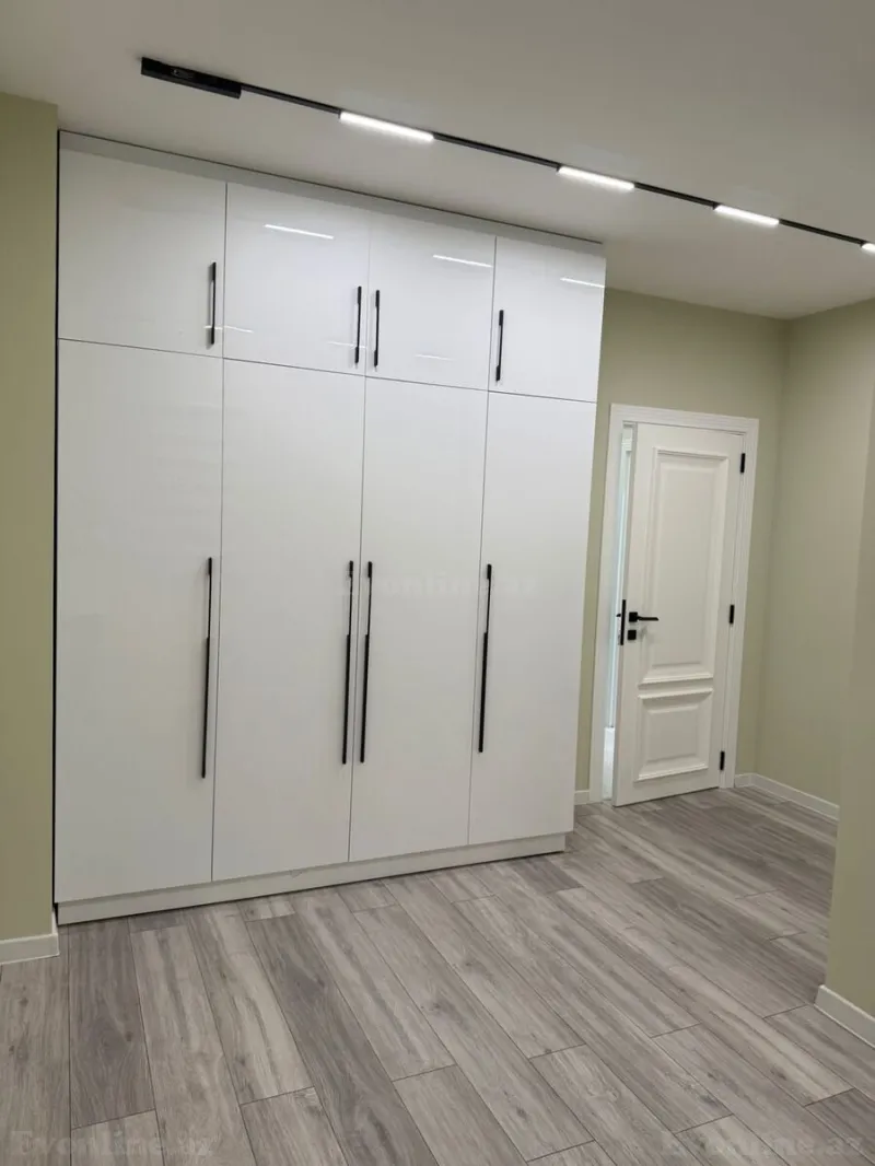 Satılır 3 otaqlı Mənzil Yeni tikili 105 m² 8 Noyabr m. - şəkil 7