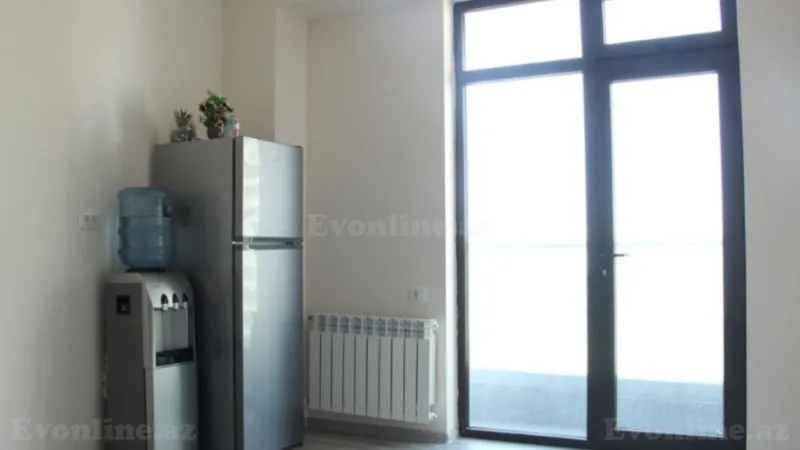 Kirayə verilir Ofis 177 m² 8 Noyabr m. - şəkil 14