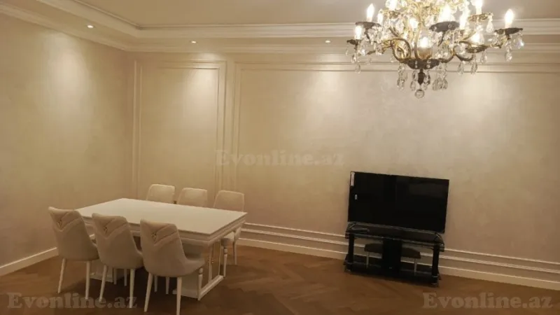 Kirayə verilir 3 otaqlı Mənzil Yeni tikili 170 m² Nərimanov r. - şəkil 8