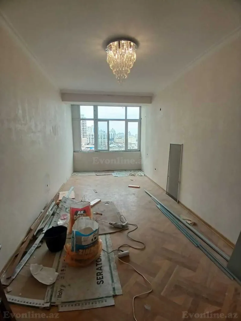 Satılır 3 otaqlı Mənzil Yeni tikili 154 m² Nizami m. - şəkil 5