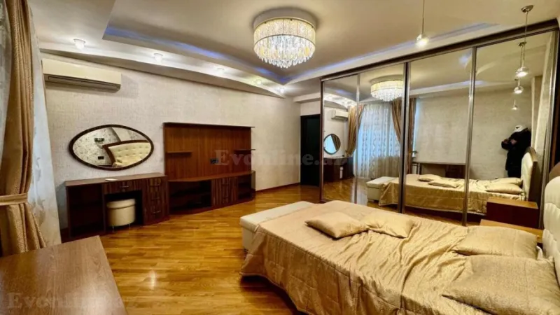 Satılır 3 otaqlı Mənzil Yeni tikili 145 m² İnşaatçılar m. - şəkil 6