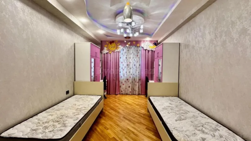 Satılır 3 otaqlı Mənzil Yeni tikili 145 m² İnşaatçılar m. - şəkil 8