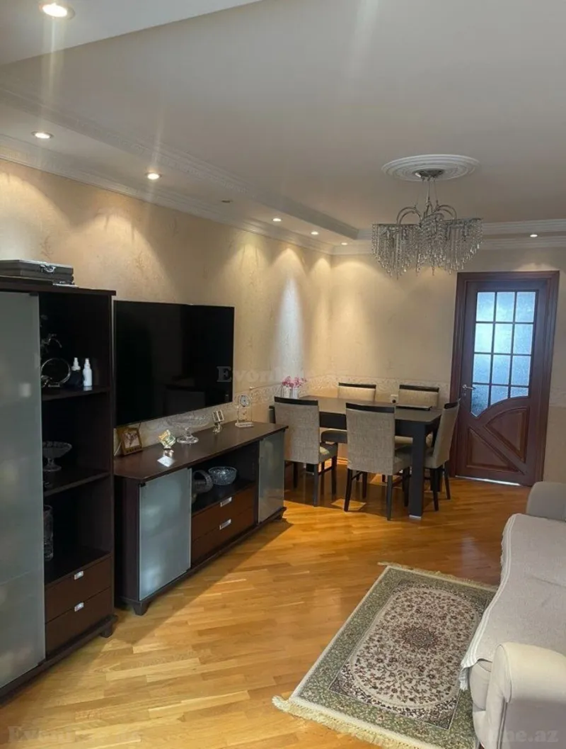 Satılır 3 otaqlı Mənzil Köhnə tikili 76 m² Yasamal - şəkil 13