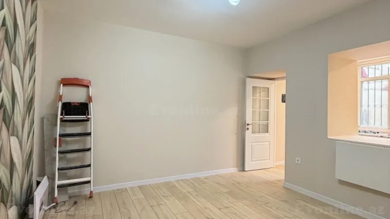 Satılır 1 otaqlı Mənzil Köhnə tikili 27 m² Sahil m. - şəkil 9