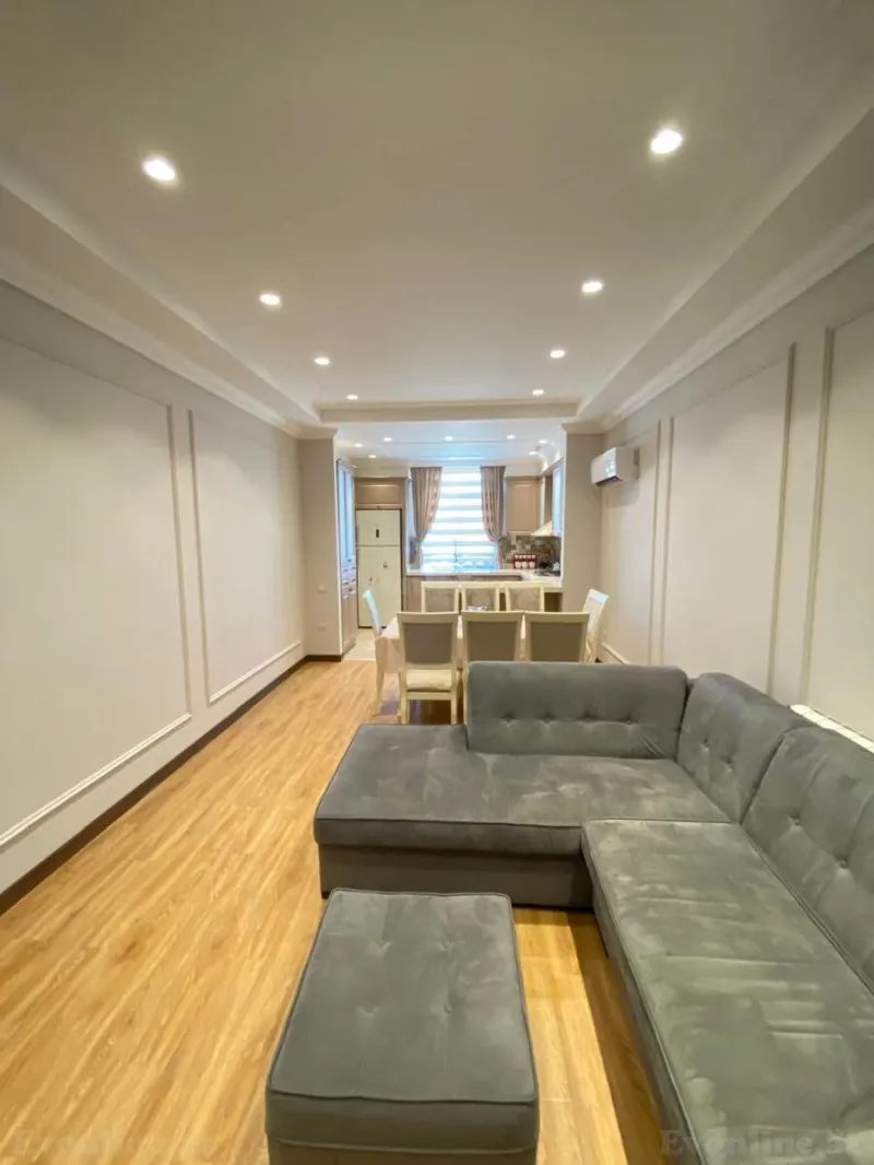 Kirayə verilir 2 otaqlı Mənzil Yeni tikili 70 m² Səbail r. - şəkil 5