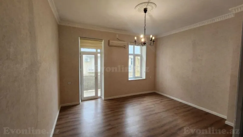 Satılır 2 otaqlı Mənzil Köhnə tikili 55 m² İçərişəhər m. - şəkil 2