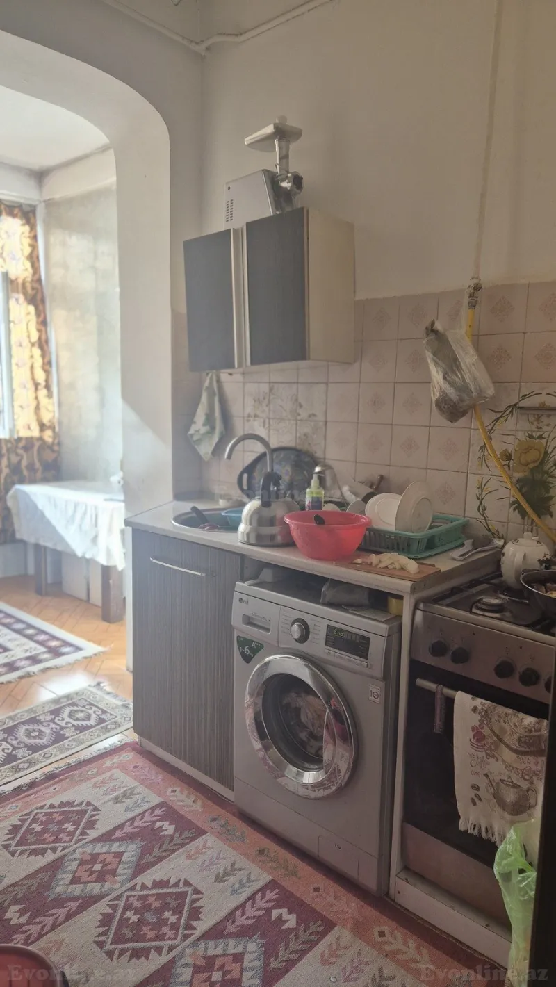 Kirayə verilir 3 otaqlı Mənzil Köhnə tikili 78 m² Nəsimi r. - şəkil 8