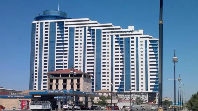 Kirayə verilir 4 otaqlı Mənzil Yeni tikili 220 m² Xətai m. - şəkil 2