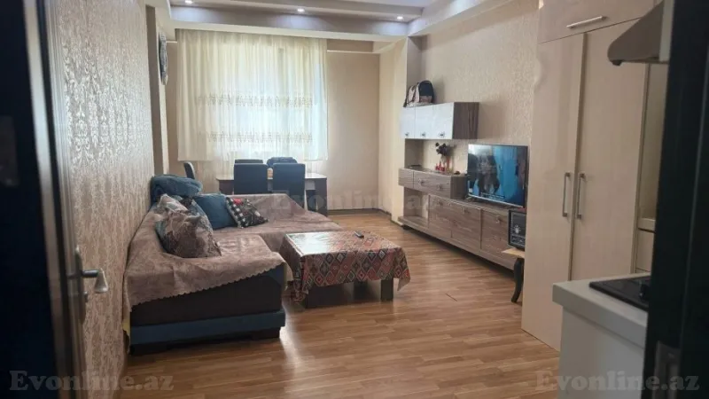 2 otaqlı Mənzil 75 m² Xətai r. Satılır