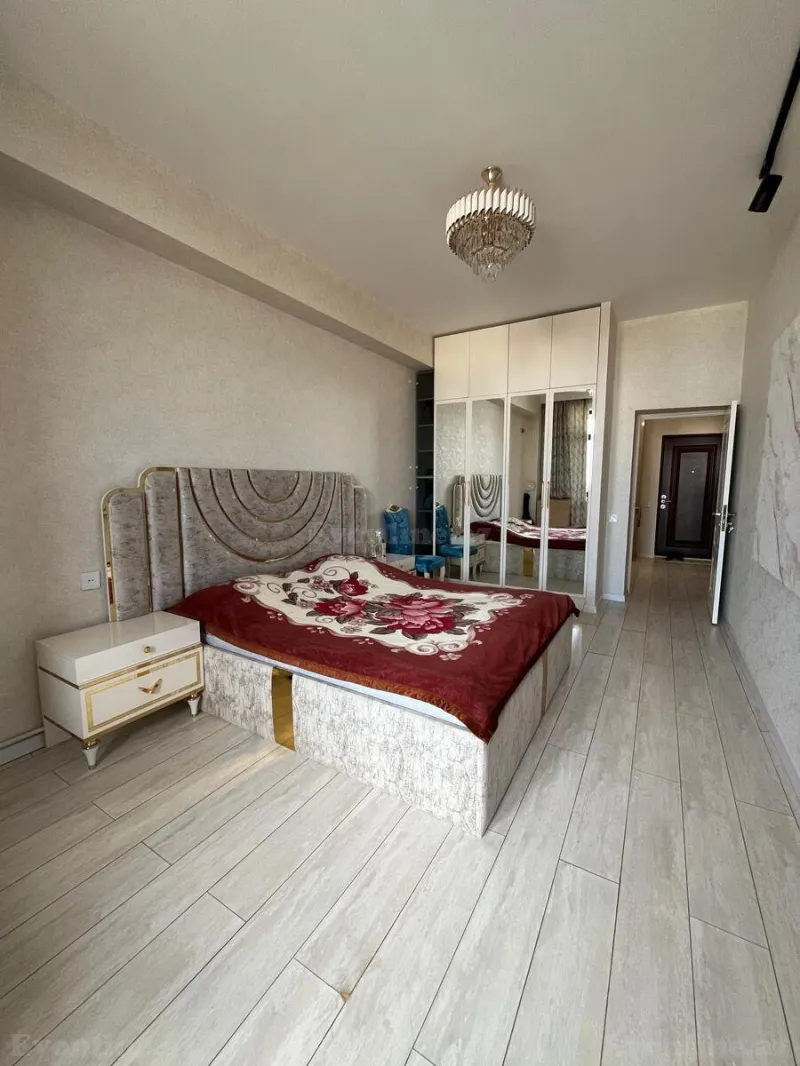 Satılır 2 otaqlı Mənzil Yeni tikili 67 m² Azadlıq prospekti m. - şəkil 6